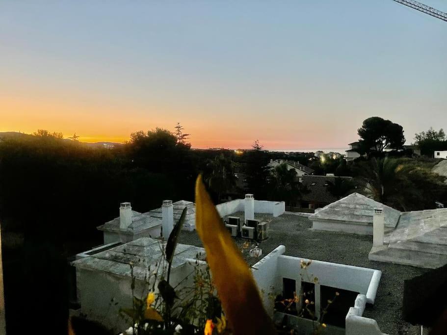 Luxury Apartamento En Rio Real Marbella Kültér fotó